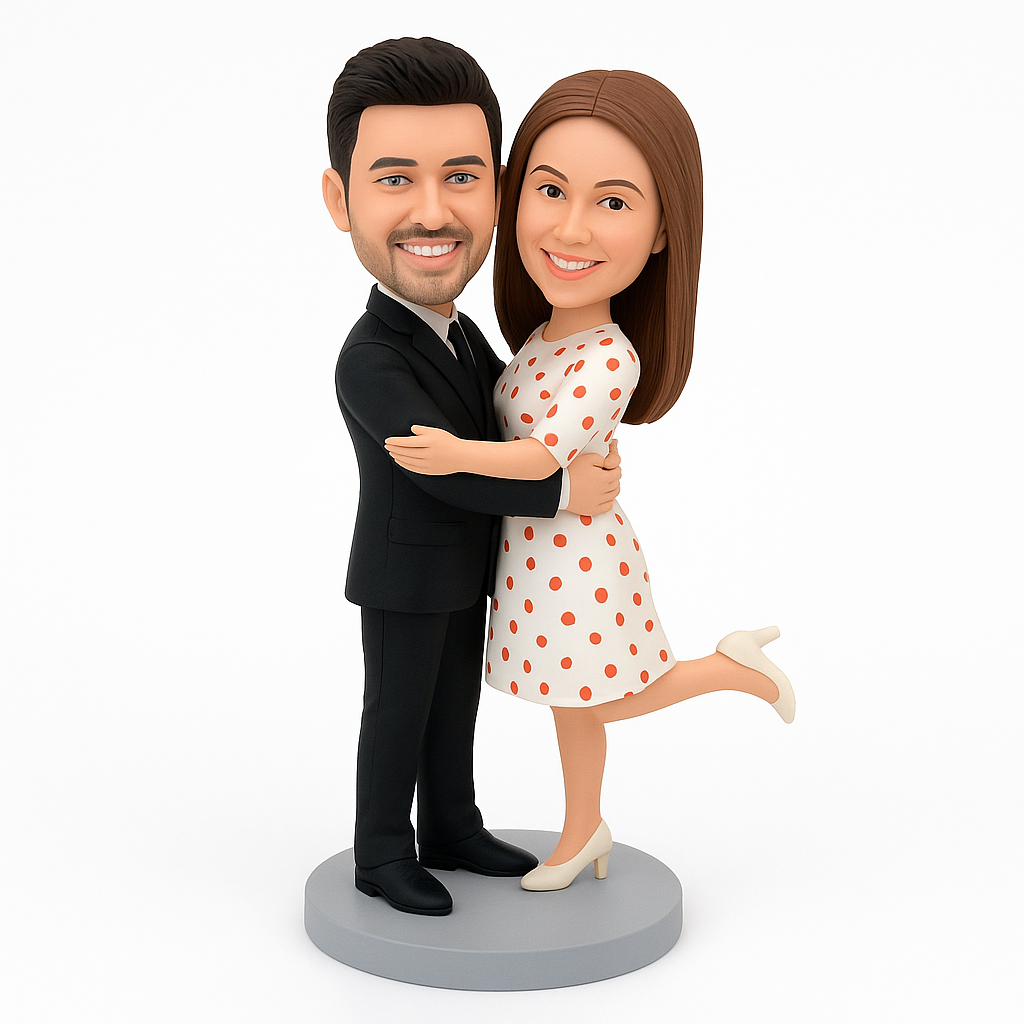Custom Hugging Couple Bobblehead – Personalized Anniversary Gift