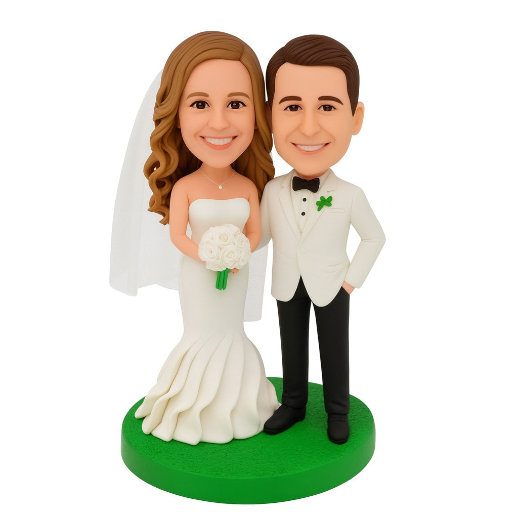 Personalized Wedding Couple Bobblehead in White Dress - Custom Bride & Groom Figurine